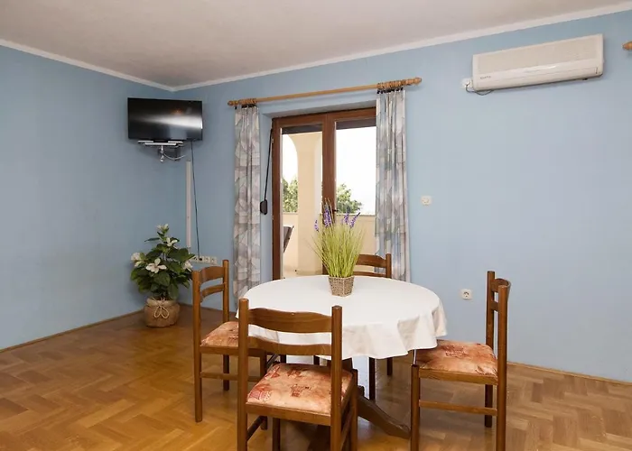 Nikol-1 By Interhome 크리크베니카