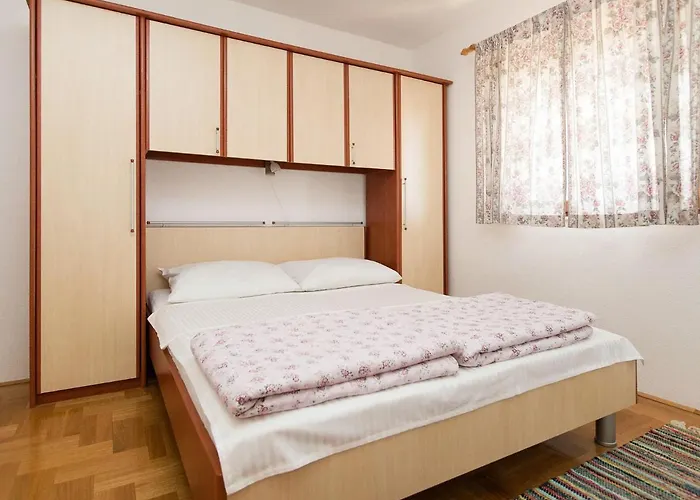 Nikol-1 By Interhome *